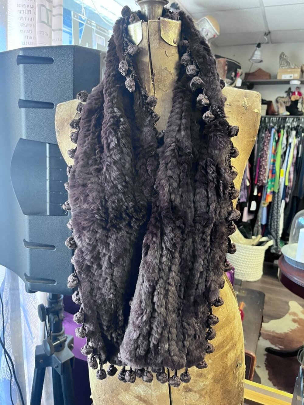 Vintage Mischie’s Brown Rabbit Fur Pom-Pom Stole